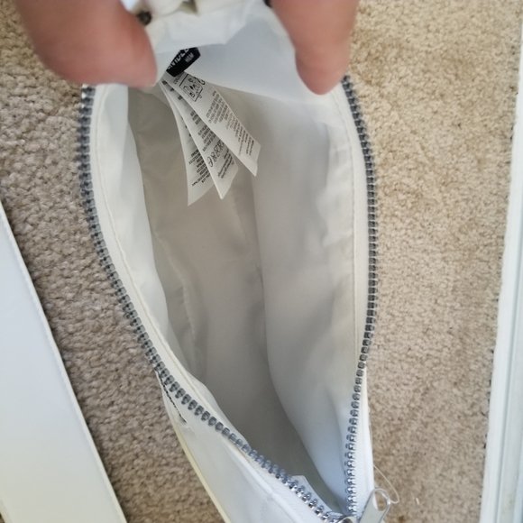 H&M Small Shoulder Bag - Picture 6 of 6